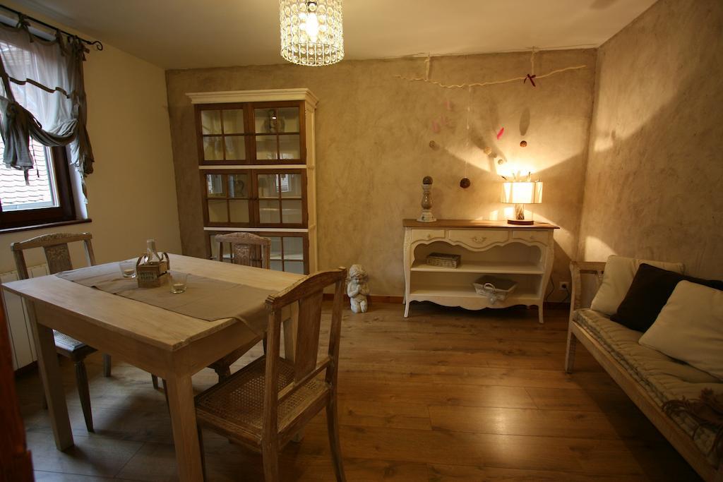 Les Authentics - La Maison D'Amelie Riquewihr Oda fotoğraf